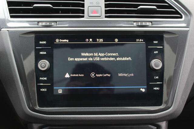 Volkswagen TIGUAN 1.4 TSI eHybrid R-Line Business+ | Panordamadak | 1 eigenaar