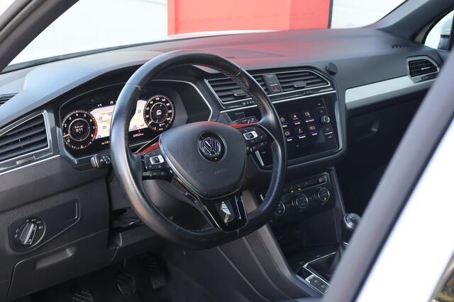Volkswagen TIGUAN 1.4 TSI Business R-Line | Origineel NL | Virtual Cockpit | ACC | 19' LMV |