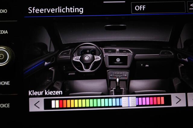 Volkswagen TIGUAN 1.5 TSI R-Line Business | IQ LIGHT | PANORAMADAK | SFEERVERLICHTING | DAB | APP CONNECT | CAMERA | 20"