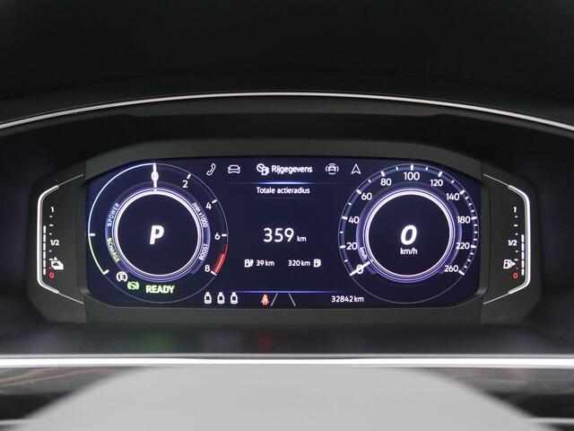 Volkswagen TIGUAN 1.4 TSI eHybrid R-Line Business 245PK DSG SOH 97,33%, Panoramadak, Matrix LED-Verlichting, 360gr. Camera, 19" LM Velgen, Keyless, Side Assist, Stoel-Stuurverwarming
