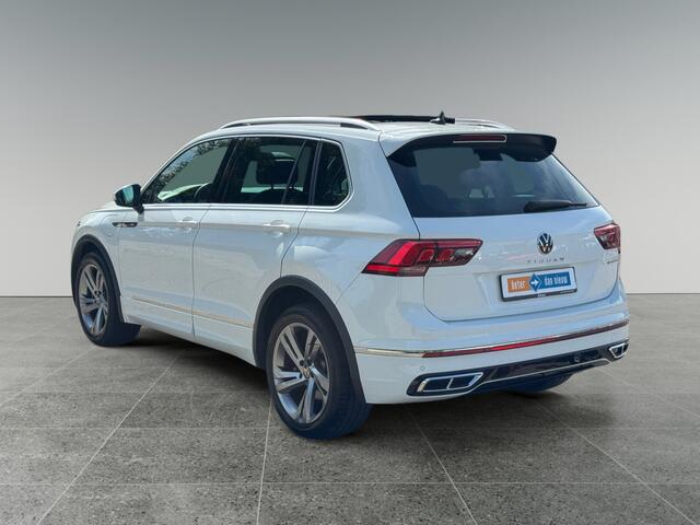 Volkswagen TIGUAN 1.4 245pk TSI eHybrid R-Line Business+ Panoramisch schuif-, kanteldak, | Side Assist | Navigatie 'Discover Media' (20,3 cm)