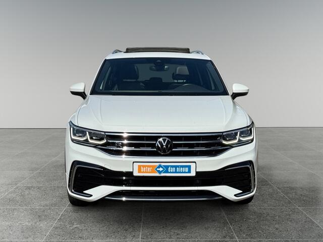 Volkswagen TIGUAN 1.4 245pk TSI eHybrid R-Line Business+ Panoramisch schuif-, kanteldak, | Side Assist | Navigatie 'Discover Media' (20,3 cm)