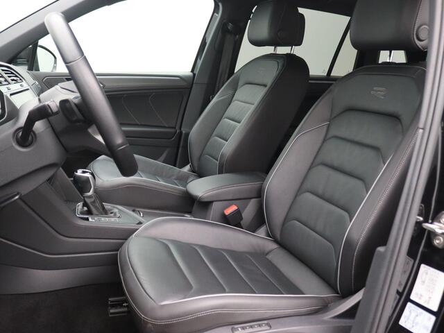 Volkswagen TIGUAN 1.4 TSI eHybrid R-Line Business 245PK DSG SOH 92%, Panoramadak, Trekhaak, Black Style, 360gr. Camera, 20" LM Velgen, DCC, Leder, Memorystoel, Head-Up Display, Matrix LED Verlichting