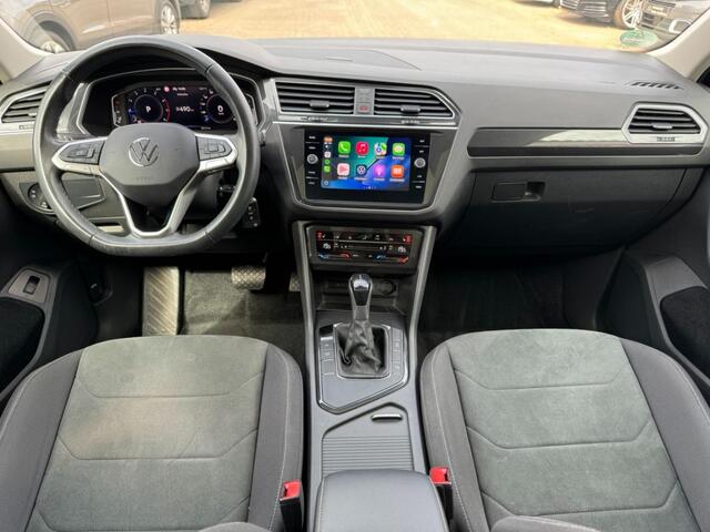 Volkswagen TIGUAN 1.5TSI 150PK DSG Elegance Pano IQ-Light Virtual ACC Trekhaak Navi