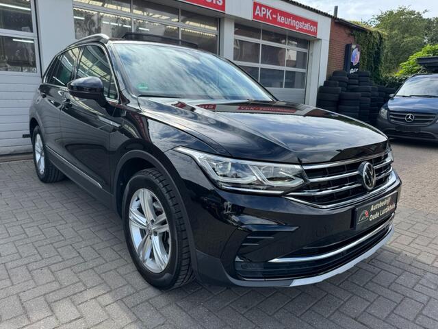 Volkswagen TIGUAN 1.5TSI 150PK DSG Elegance Pano IQ-Light Virtual ACC Trekhaak Navi