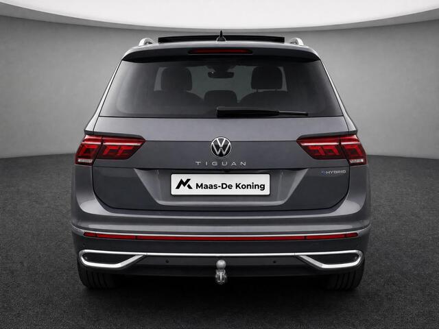 Volkswagen TIGUAN 1.4 TSI 245pk DSG eHybrid Elegance · Camera · Panoramadak · Wegklapbare Trekhaak · Apple/Android Car Play · 18'' Inch ·