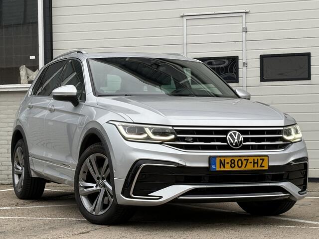 Volkswagen TIGUAN 1.4 TSI eHybrid R-Line Business+ Panorama | Elekt. Trekhaak | IQ Light