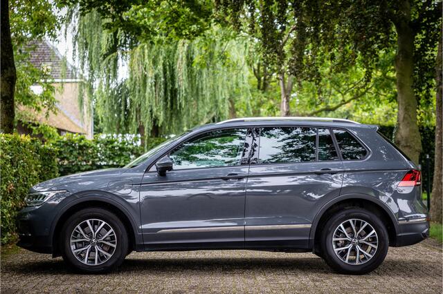 Volkswagen TIGUAN 1.4 TSI eHybrid Life Leder 360 Camera Trekhaak Digi Dash