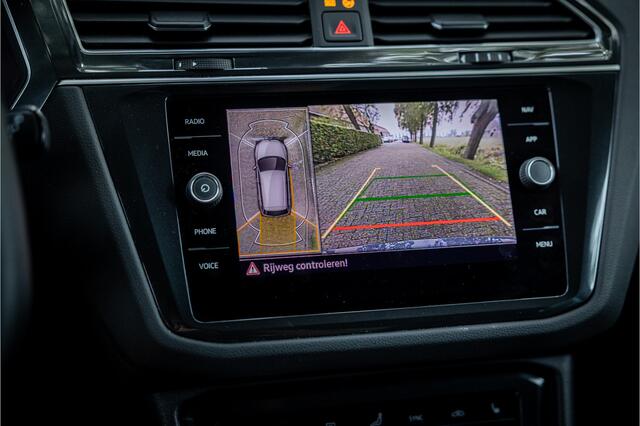 Volkswagen TIGUAN 1.4 TSI eHybrid Life Leder 360 Camera Trekhaak Digi Dash
