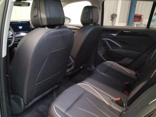 Volkswagen TIGUAN 1.5 eHybrid 204pk Elegance / Leder / Navigatie / 360-Camera