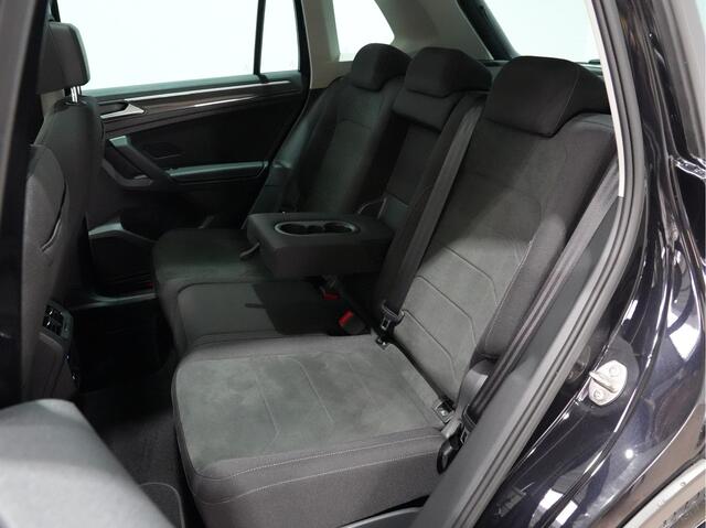 Volkswagen TIGUAN 1.4 TSI 245pk DSG eHybrid Elegance / Panoramadak / Trekhaak / Matrix LED 27