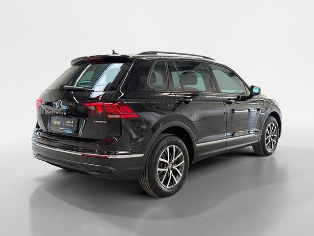 Volkswagen TIGUAN 1.4 TSI eHybrid R-Line Business I Adaptive Cruise I Stoelverwarming I Camera I CarPlay I