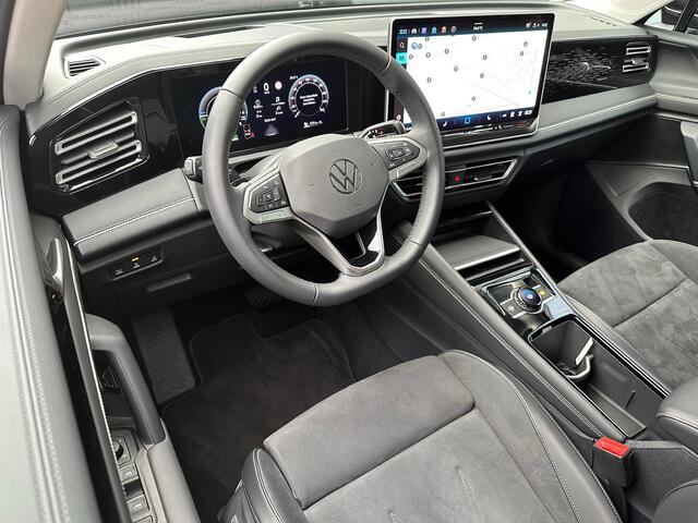 Volkswagen TIGUAN 1.5 eHybrid Elegance 204pk | Trekhaak | Camera | All-season | Dode hoek | Elek. klep | incl. verlengde garantie