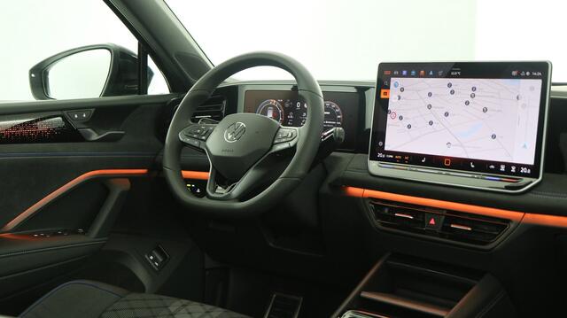 Volkswagen TIGUAN 1.5 eHybrid 272pk R-Line Edition DSG / Panoramadak / Head-up Display / 360 Camera