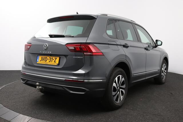 Volkswagen TIGUAN 1.4 TSI 245pk DSG eHybrid Active | SoH 98,9% | Trekhaak 1800kg. | Virtual Cockpit | Camera | Stoelverwarming |