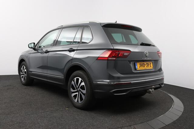 Volkswagen TIGUAN 1.4 TSI 245pk DSG eHybrid Active | SoH 98,9% | Trekhaak 1800kg. | Virtual Cockpit | Camera | Stoelverwarming |