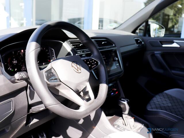 Volkswagen TIGUAN 1.4 TSI eHybrid | R-Line Business+ | El. Pano Dak | Park Assist | Matrix LED | Apple Car Play/Android Auto | Winter Pakket | Top Comfort Stoelen | Trekhaak | Buitenspiegels in Kleur