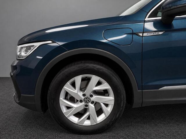Volkswagen TIGUAN 1.4 TSI 245pk DSG eHybrid Elegance · Panoramadak · Camera · Apple/Android Car Play · Dodehoek Detectie · 18'' Inch ·