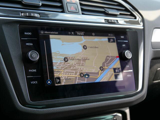 Volkswagen TIGUAN 1.5 TSI 150PK Automaat Life | NAVIGATIE | CRUISE CONTROL | CARPLAY |