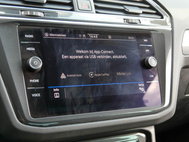 Volkswagen TIGUAN 1.5 TSI 150PK Automaat Life | NAVIGATIE | CRUISE CONTROL | CARPLAY |
