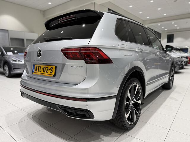 Volkswagen TIGUAN 1.4 TSI eHybrid R-Line Business+ | Trekhaak | 360° Camera | Leder | Stoelverwarming |