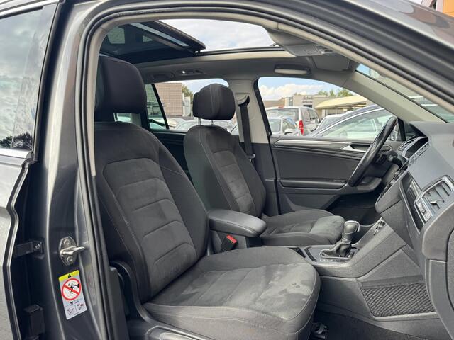 Volkswagen TIGUAN 1.4 TSI ACT R-Line Pano | Camera | Trekhaak