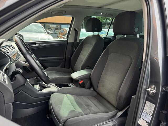 Volkswagen TIGUAN 1.4 TSI ACT R-Line Pano | Camera | Trekhaak