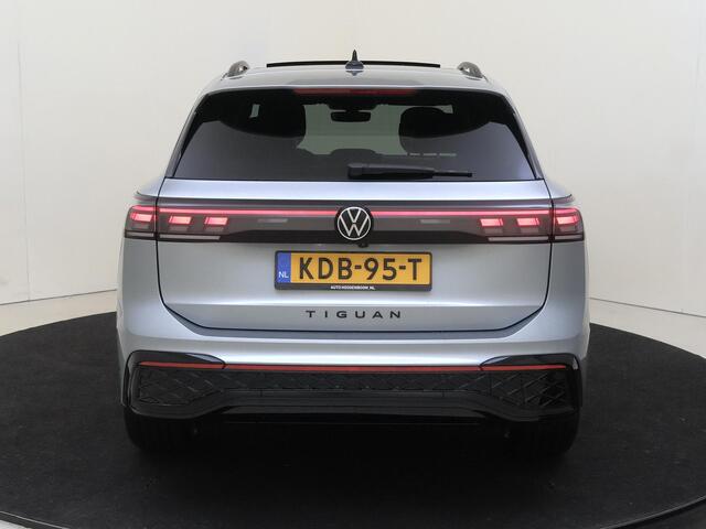 Volkswagen TIGUAN 1.5 eHybrid R-Line Business | Lederen bekleding | Electrische stoelbediening | 20" velgen | 360 camera | Dodehoek sensor