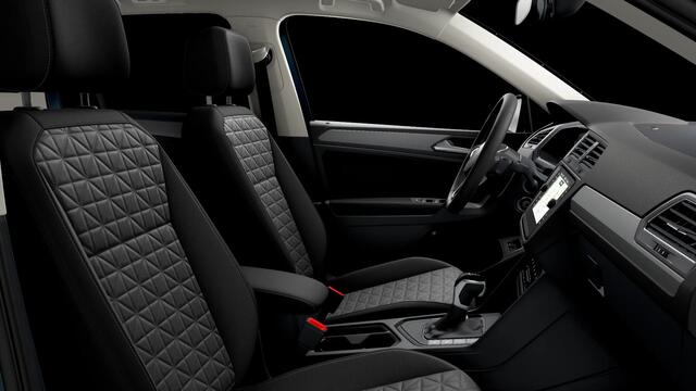 Volkswagen TIGUAN 1.4 TSI eHybrid Life Business 245PK DSG Verwarmbaar Stuurwiel/Voorstoelen, Elektr. Achterklep, Achteruitrijcamera, Panoramaschuif-kanteldak, 17'' Velgen