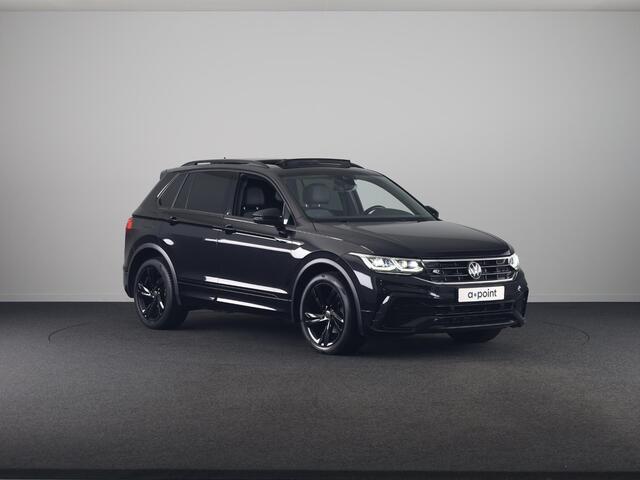 Volkswagen TIGUAN 1.5 TSI R-Line Business+ 150pk Automaat (DSG) | Navigatie | Panoramadak | Trekhaak (Zwenkbaar) | Parkeersensoren (Park assist) | Achteruitrijcamera | Achterklep Electrise | Black optie pakket |