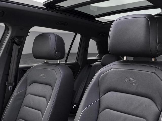 Volkswagen TIGUAN 1.4TSIeHybrid 180kW/245PK R-Line Black Style · Panoramadak · Leder · 360°Camera + Parkeersensoren · Stoelverwarming · Elektr. stoelverstelling ·
