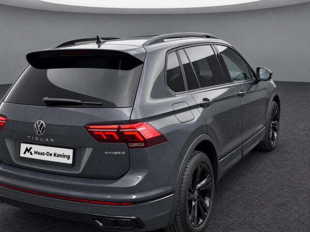 Volkswagen TIGUAN 1.4TSIeHybrid 180kW/245PK R-Line Business+ · Navigatie · Apple/Android Car Play · Camera + Parkeersensoren
