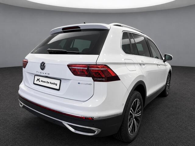Volkswagen TIGUAN 1.4 TSI 245pk DSG eHybrid Elegance · Panoramadak · Camera · Park Assist · Apple/Android Car Play · Navigatie · 18'' Inch ·
