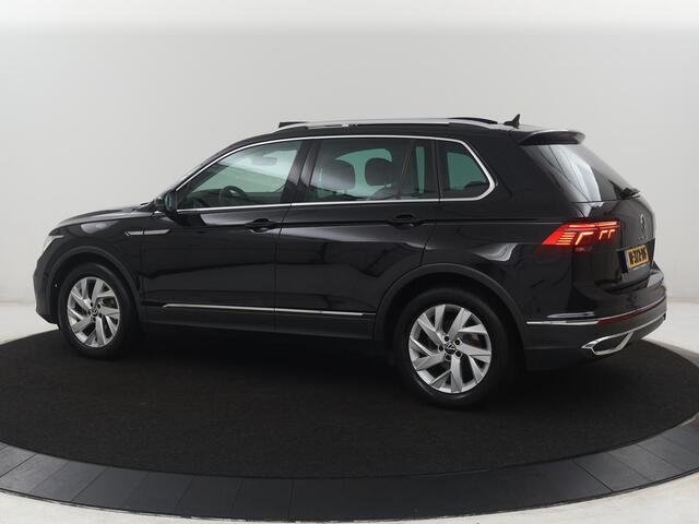 Volkswagen TIGUAN 1.5 TSI Elegance | Panoramadak | Adaptive cruise | Stuur/stoel verwarming | Stoelmassage | Camera | Park assist | Sfeerverlichting | Full LED | Elektrische achterklep