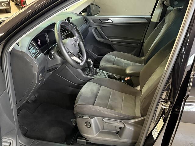 Volkswagen TIGUAN 1.4 TSI eHybrid R-Line Business+ | Camera | Stoelverwarming | Dodehoeksensoren