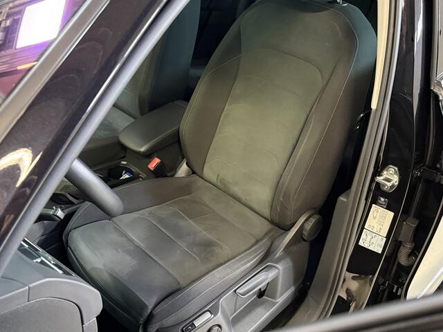 Volkswagen TIGUAN 1.4 TSI eHybrid R-Line Business+ | Camera | Stoelverwarming | Dodehoeksensoren