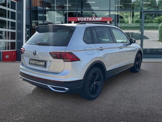 Volkswagen TIGUAN 2.0 TDI DSG URBAN SPORT TREKHAAK/ELEK-KLEP/STANDKACHEL/ACC/STOELVERW