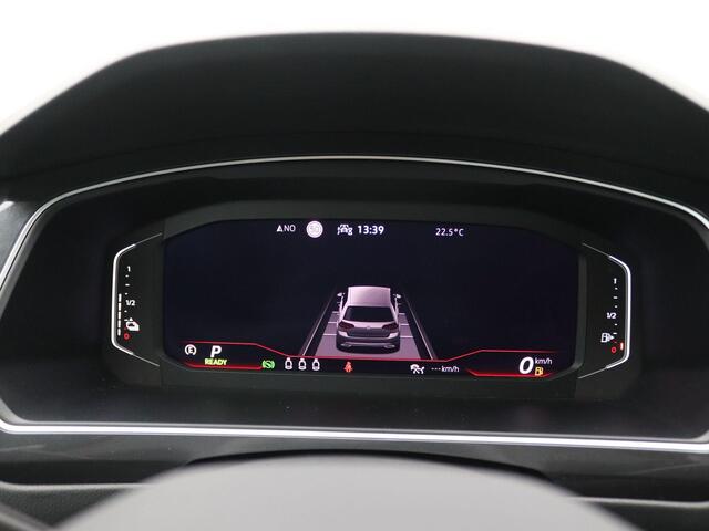 Volkswagen TIGUAN 1.4 TSI eHybrid Elegance 245PK DSG Trekhaak, Head-Up Display, Elektr. Achterklep, Matrix LED Verlichting, 18" LM Velgen, Keyless, Side Assist, Ergo Comfort Stoelen