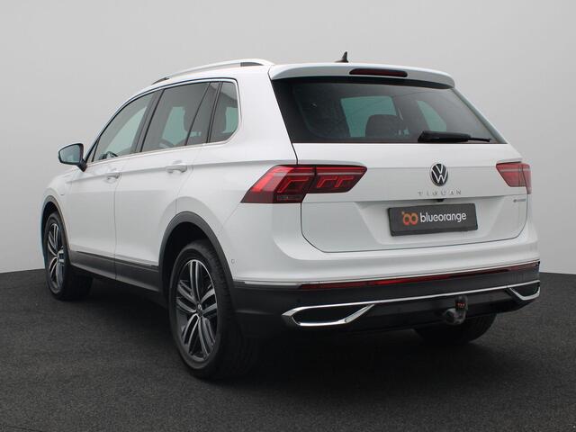 Volkswagen TIGUAN 1.4 TSI eHybrid Elegance 245PK DSG Trekhaak, Head-Up Display, Elektr. Achterklep, Matrix LED Verlichting, 18" LM Velgen, Keyless, Side Assist, Ergo Comfort Stoelen