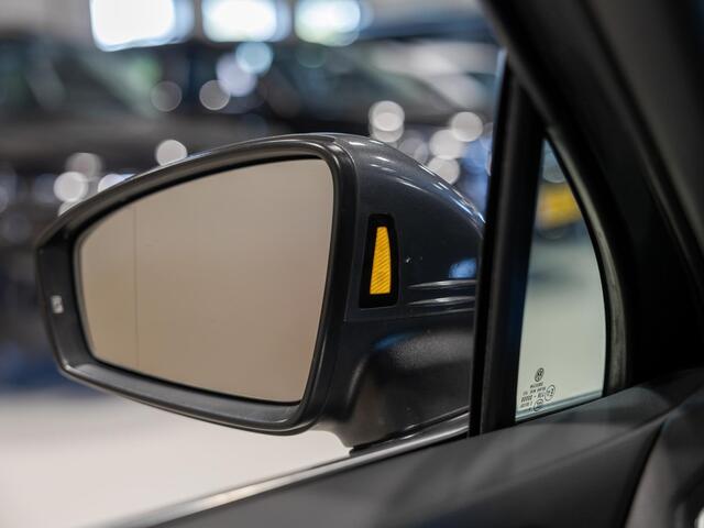 Volkswagen TIGUAN 1.5 TSI ACT R-Line / 150pk / Panorama dak / Trekhaak / Achteruitrij camera / NAP / Dealer onderhouden /