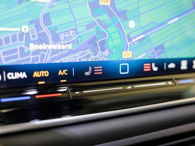 Volkswagen TIGUAN 1.5 eTSI Life Edition / 130pk / Rondomzicht camera / Dodehoek assistent / Stoelverwarming /