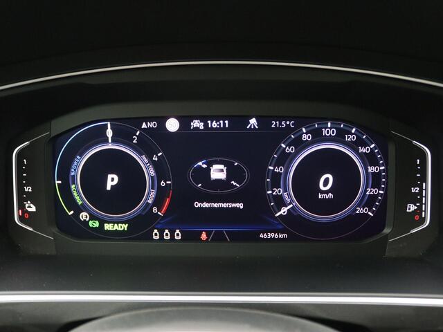 Volkswagen TIGUAN 1.4 TSI eHybrid Elegance 245PK DSG Trekhaak, Koplamp Matrix LED Verlichting, Stoelverwarming, Achteruitrijcamera, Side Assist, 19" LM Velgen, Elektr. Achterklep