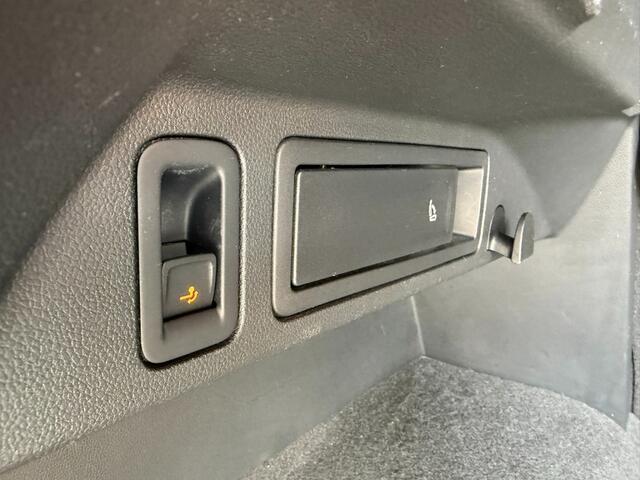Volkswagen TIGUAN 2.0 TSI 4Motion Highline Led / Carplay / ACC / Trekhaak
