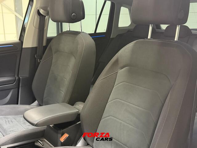Volkswagen TIGUAN 1.4 TSI eHybrid R-Line PANO | 360 | Trekhaak