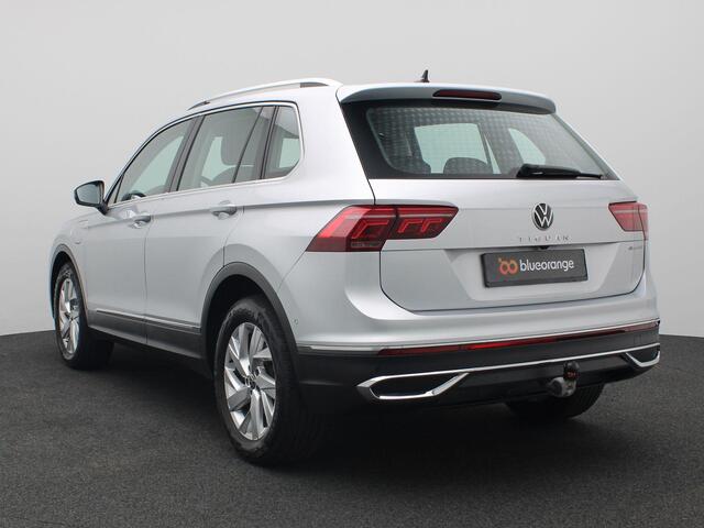 Volkswagen TIGUAN 1.4 TSI eHybrid Elegance 245PK DSG Trekhaak, Achteruitrijcamera, Matrix-led, Side Assist, Verkeerstekenherkenning, Stoel & Stuurverwarming,