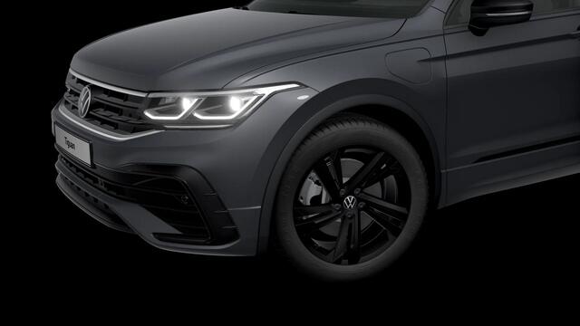 Volkswagen TIGUAN 1.4 TSI eHybrid R-Line Business 245PK DSG Trekhaak, Achteruitrijcamera, Black Style, Discover Pro Navi, 19" LM Velgen, Stoel-stuurverwarming,