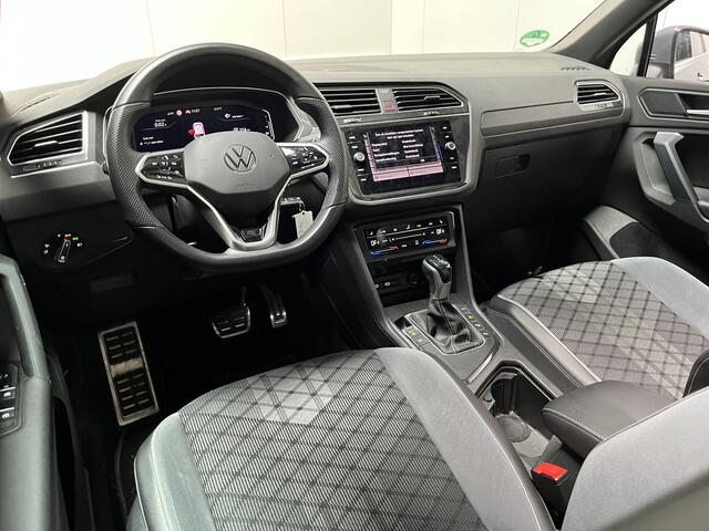 Volkswagen TIGUAN 1.4 TSI eHybrid R-Line / AUTOMAAT/ PANO/ ACC/ PARK.SENSOR.V+A/ CAMERA/ APP-CONNECT/ STUUR+STOELVERWARM./ ELEK.ACHTERKLEP/ DIGITAL DASH/ NAVI/ DAB/ CLIMA/ IQ.LIGHT/ 19'' LMV