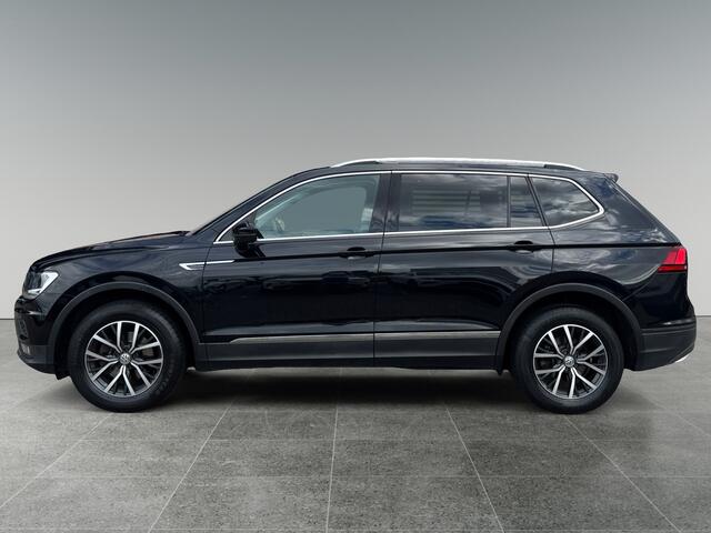 Volkswagen TIGUAN Allspace 1.4 150pk TSI Comfortline Business 7p. Panoramadak | Trekhaak | Stoelverwarming