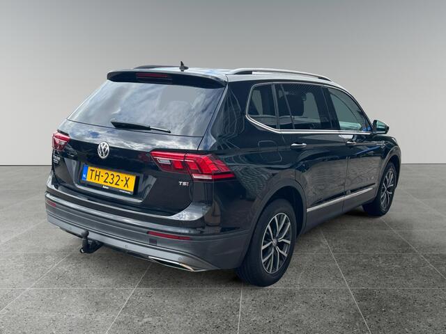 Volkswagen TIGUAN Allspace 1.4 150pk TSI Comfortline Business 7p. Panoramadak | Trekhaak | Stoelverwarming