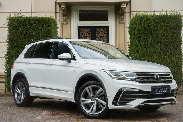 Volkswagen TIGUAN 1.4 TSI eHybrid R-Line Business+ TREKHAAK | PANO | 360 CAM | HUD | 1E EIGN